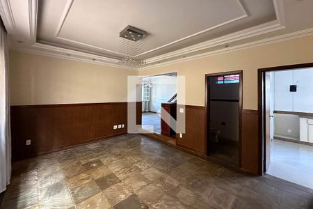 Sala de casa à venda com 5 quartos, 420m² em Castelo, Belo Horizonte