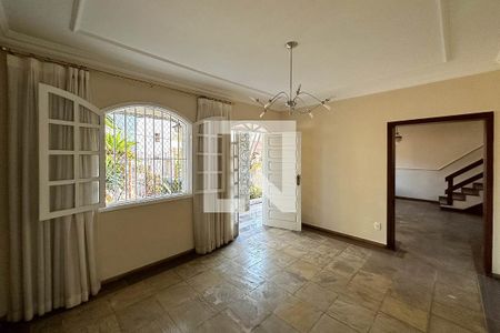 Sala de casa à venda com 5 quartos, 420m² em Castelo, Belo Horizonte
