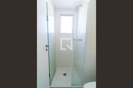 Banheiro de apartamento para alugar com 1 quarto, 45m² em Vila Guarani (z Sul), São Paulo