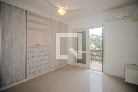 Apartamento à venda com 137m², 3 quartos e 2 vagasSuíte