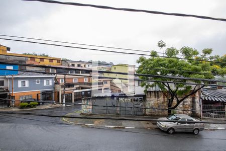 Casa à venda com 240m², 3 quartos e 2 vagas Casa à venda com 240m², 3 quartos e 2 vagasVista da Varanda