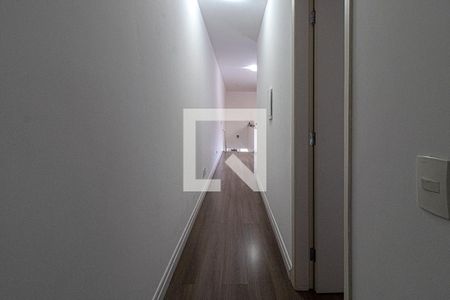 Casa à venda com 237m², 3 quartos e 4 vagas Casa à venda com 237m², 3 quartos e 4 vagascorredor para os comodos