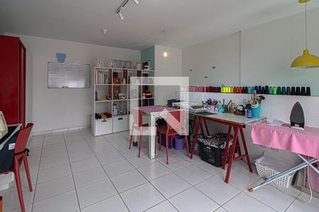 Casa à venda com 237m², 3 quartos e 4 vagas Casa à venda com 237m², 3 quartos e 4 vagasatelier3