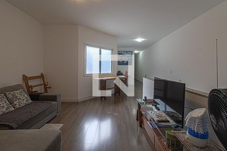 Casa à venda com 237m², 3 quartos e 4 vagas Casa à venda com 237m², 3 quartos e 4 vagassala de tv