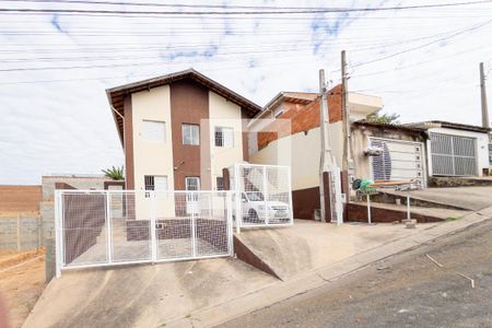 Fachada do Prédio de casa para alugar com 2 quartos, 50m² em Santa Cândida, Vinhedo