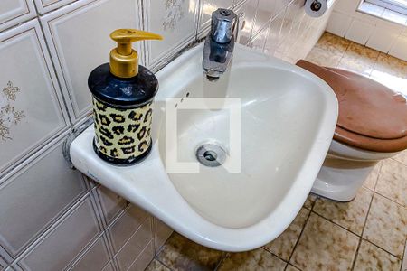 Casa para alugar com 108m², 2 quartos e 2 vagasLavabo