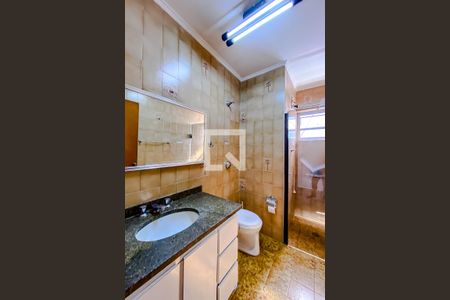 Casa para alugar com 108m², 2 quartos e 2 vagasBanheiro