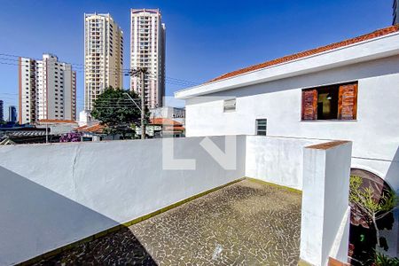 Casa para alugar com 108m², 2 quartos e 2 vagasÁrea externa