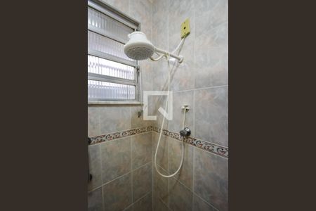 Apartamento para alugar com 55m², 2 quartos e sem vagaBanheiro