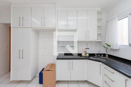 Apartamento para alugar com 104m², 4 quartos e 2 vagasCozinha