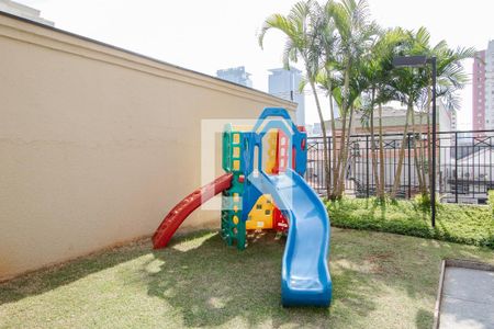 Apartamento para alugar com 104m², 4 quartos e 2 vagasPlayground