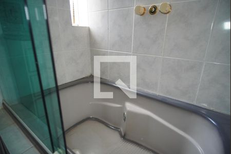 Apartamento à venda com 162m², 4 quartos e 2 vagasBanheiro da Suíte - Banheira