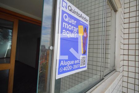 Apartamento à venda com 162m², 4 quartos e 2 vagasAdesivo na Varanda