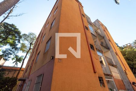 Apartamento para alugar com 57m², 2 quartos e 1 vaga Apartamento para alugar com 57m², 2 quartos e 1 vagaFachada