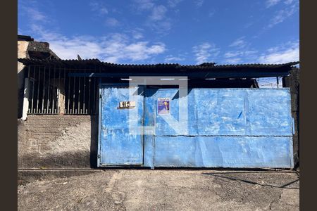 Casa para alugar com 45m², 2 quartos e 1 vagaFachada