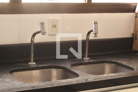 Apartamento para alugar com 242m², 4 quartos e 3 vagasCozinha