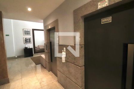 Apartamento para alugar com 242m², 4 quartos e 3 vagasElevadores