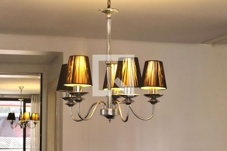 Apartamento para alugar com 242m², 4 quartos e 3 vagasDetalhes Sala