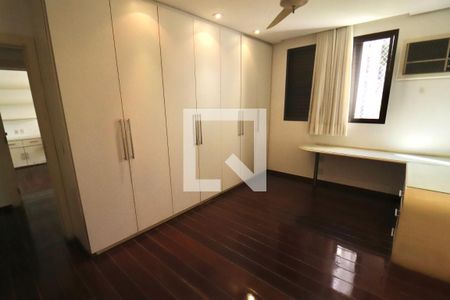 Apartamento para alugar com 242m², 4 quartos e 3 vagasQuarto 4