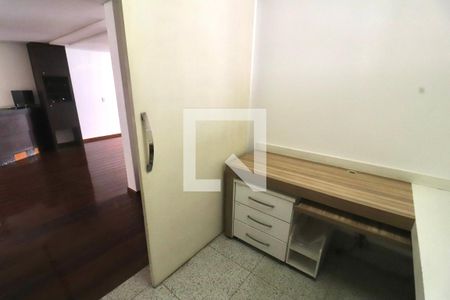 Apartamento para alugar com 242m², 4 quartos e 3 vagasQuarto 5