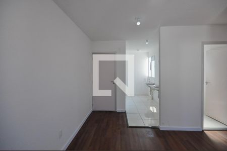 Sala de apartamento para alugar com 2 quartos, 38m² em Jardim Monte Alegre, São Paulo