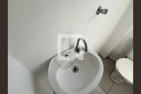 Banheiro de kitnet/studio para alugar com 1 quarto, 50m² em Jabaquara, São Paulo