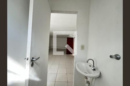 Banheiro de kitnet/studio para alugar com 1 quarto, 50m² em Jabaquara, São Paulo