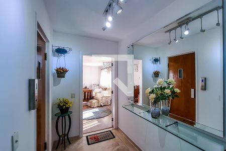 Hall de entrada de apartamento para alugar com 3 quartos, 110m² em Vila Mariana, São Paulo
