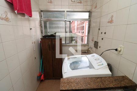Apartamento à venda com 60m², 3 quartos e 1 vagaÁrea de Serviço