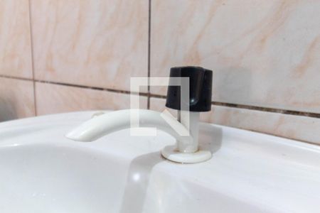 Casa para alugar com 40m², 2 quartos e sem vagaBanheiro - torneira