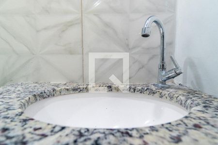 Casa à venda com 112m², 3 quartos e 2 vagasCasa 1 - Banheiro da Suite Detalhe