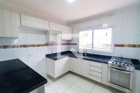 Casa à venda com 112m², 3 quartos e 2 vagasCasa 1 - Cozinha