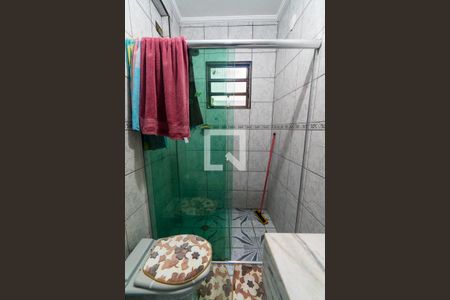 Casa à venda com 112m², 3 quartos e 2 vagasCasa 2 - Banheiro da Suite Detalhe