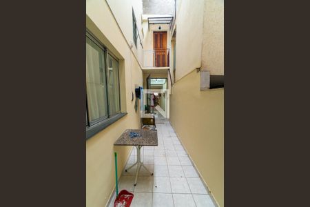 Casa à venda com 112m², 3 quartos e 2 vagasCorredor Lateral