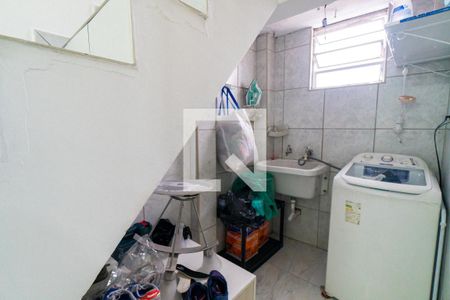 Casa à venda com 112m², 3 quartos e 2 vagasCasa 2 - Lavanderia