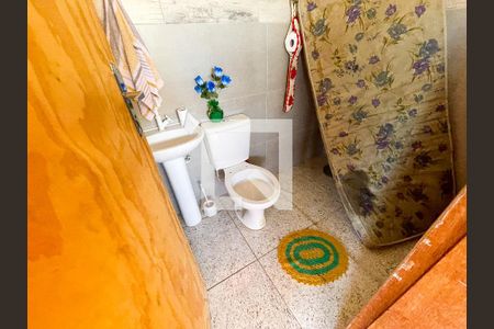 Casa à venda com 250m², 6 quartos e 8 vagasBanheiro terraço