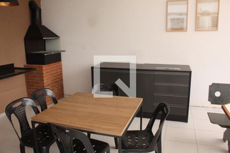 Apartamento para alugar com 44m², 2 quartos e 1 vagaÁrea comum - Churrasqueira