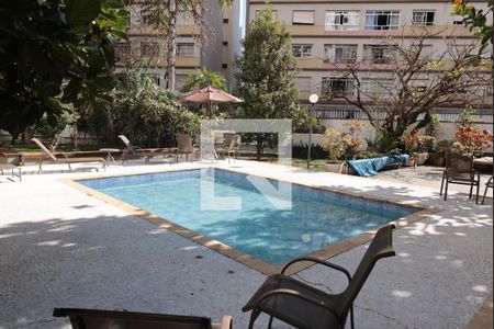 Área comum - Piscina de apartamento à venda com 3 quartos, 130m² em Vila Nova Conceição, São Paulo