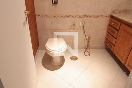 Apartamento à venda com 130m², 3 quartos e 1 vagaBanheiro