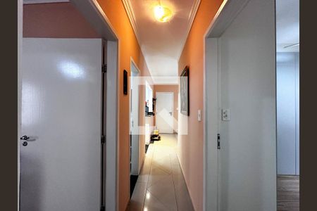 Apartamento à venda com 80m², 3 quartos e 1 vagaCorredor Quartos