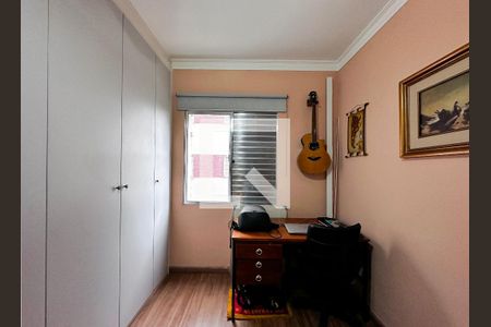 Apartamento à venda com 80m², 3 quartos e 1 vagaQuarto 2
