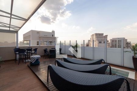 Apartamento à venda com 342m², 4 quartos e 4 vagas Apartamento à venda com 342m², 4 quartos e 4 vagasÁrea da Piscina Privativa