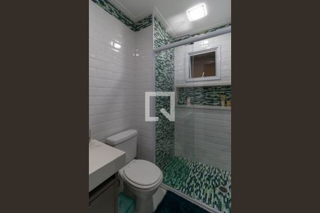 Apartamento à venda com 342m², 4 quartos e 4 vagas Apartamento à venda com 342m², 4 quartos e 4 vagasBanheiro da Suíte 2