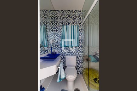 Apartamento à venda com 342m², 4 quartos e 4 vagas Apartamento à venda com 342m², 4 quartos e 4 vagasBanheiro