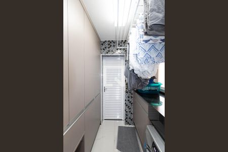 Apartamento à venda com 342m², 4 quartos e 4 vagas Apartamento à venda com 342m², 4 quartos e 4 vagasÁrea de Serviço