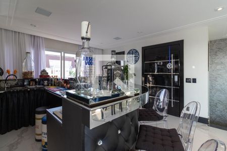 Apartamento à venda com 342m², 4 quartos e 4 vagas Apartamento à venda com 342m², 4 quartos e 4 vagasBar