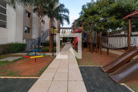 Apartamento à venda com 342m², 4 quartos e 4 vagas Apartamento à venda com 342m², 4 quartos e 4 vagasÁrea Comum - Playground