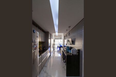 Apartamento à venda com 342m², 4 quartos e 4 vagas Apartamento à venda com 342m², 4 quartos e 4 vagasCozinha