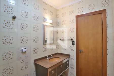 Banheiro do Quarto 1 de casa para alugar com 4 quartos, 227m² em Parque da Mooca, São Paulo