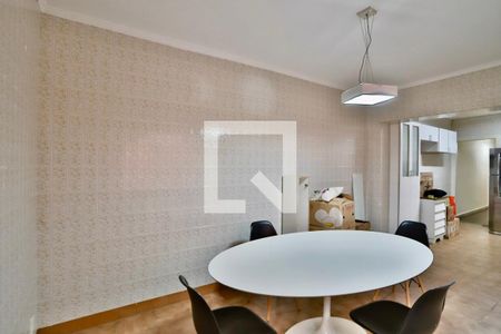 Casa à venda com 227m², 4 quartos e 2 vagas Casa à venda com 227m², 4 quartos e 2 vagasCopa